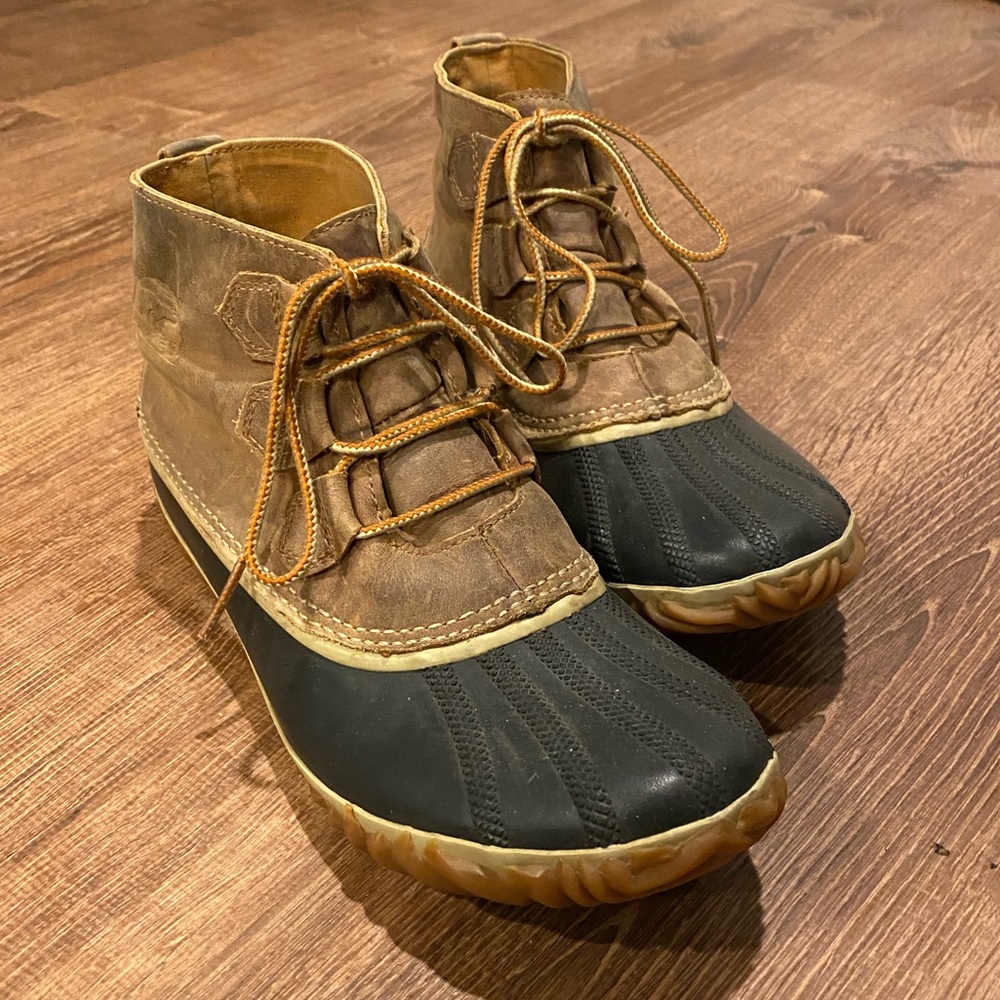 Sorel Out ‘N About Rain boots